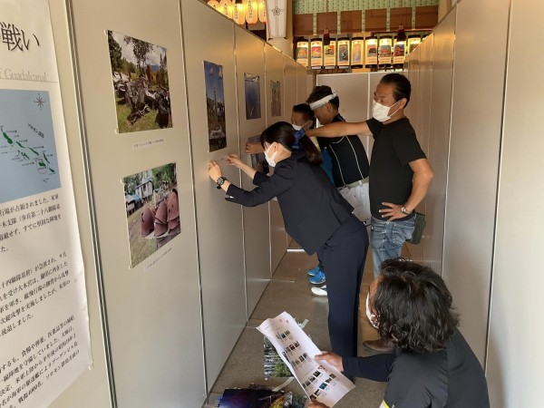 大坂護国神社写真展準備（R4.10.29）③